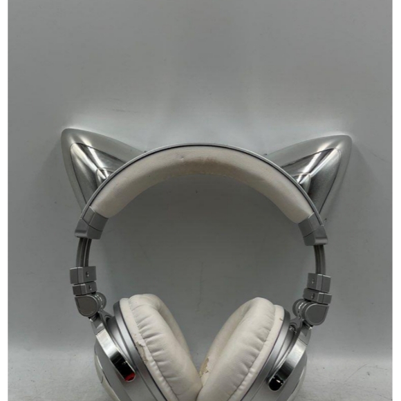 Ariana Grande Brookstone Limited Edition Cat Ear Headphones - Picture 5 of 13